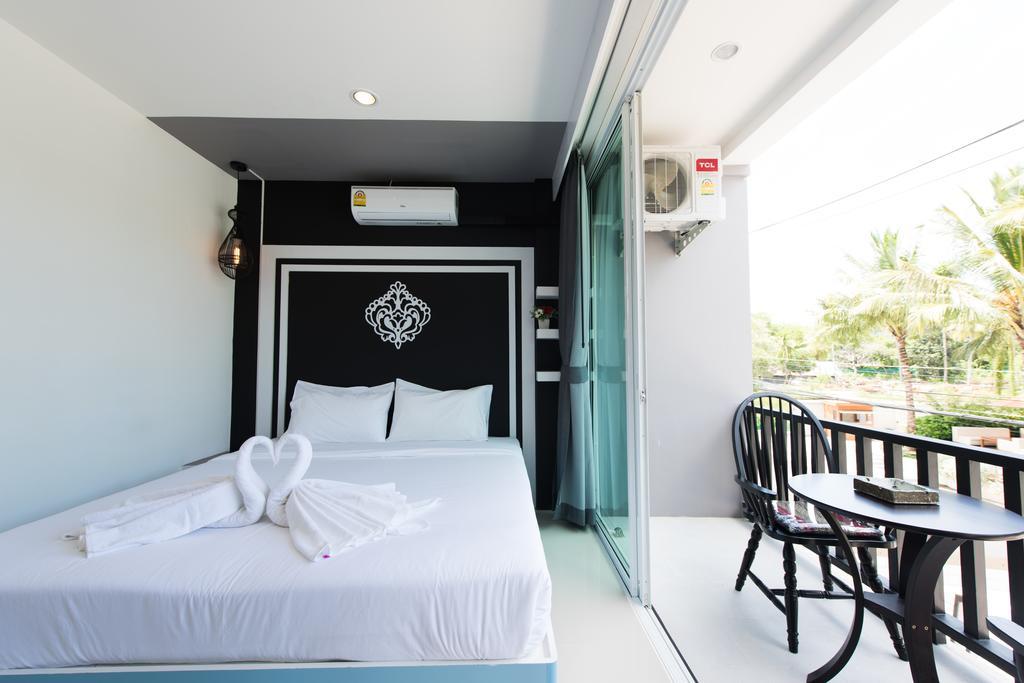 Villa Vacation Time House à Nai Yang Beach Extérieur photo